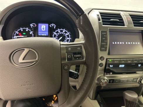 Used 2019 Lexus GX 460 Premium w/ Premium Package AWD/4WD image 20