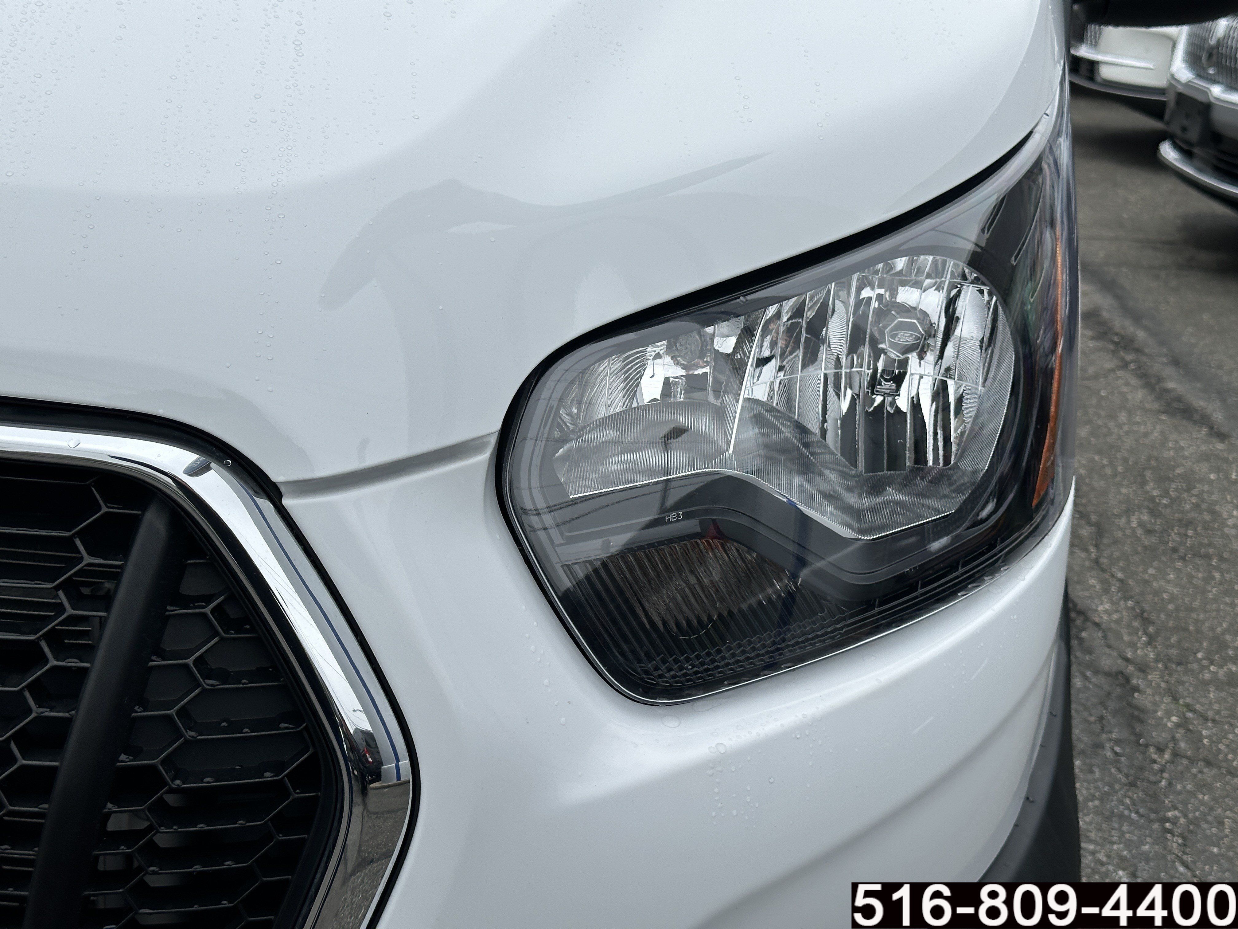Used 2025 Ford Transit 250 Low Roof w/ Exterior Upgrade Package RWD image 16
