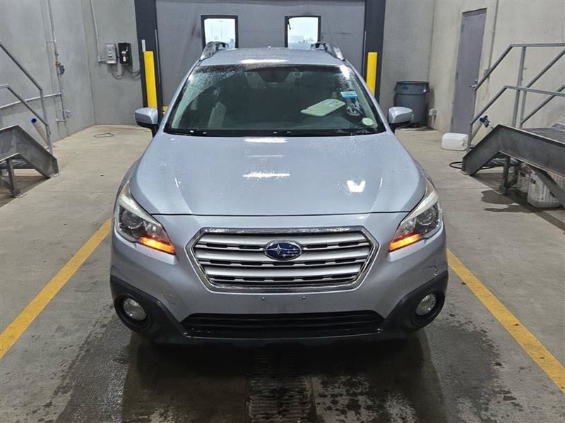 Used 2017 Subaru Outback 2.5i Premium AWD/4WD image 4
