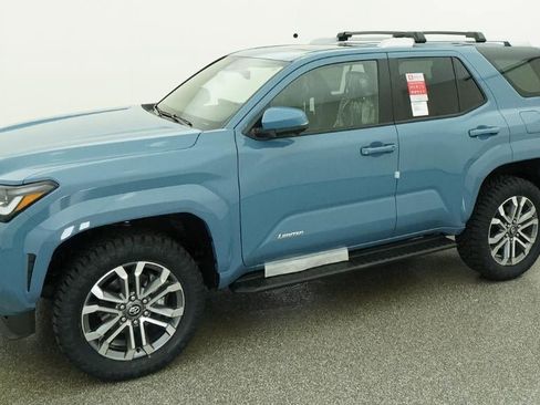 New 2026 Toyota 4Runner Limited AWD/4WD image 2