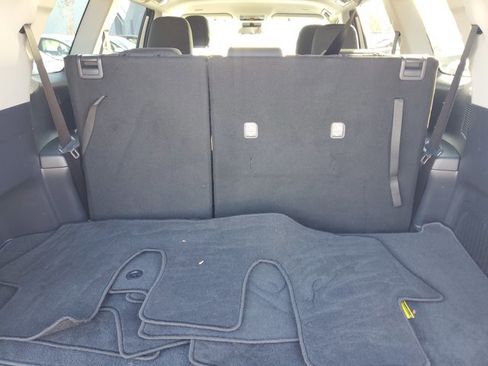 Used 2025 Toyota Grand Highlander LE image 8