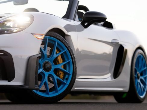 Used 2025 Porsche 718 Boxster Spyder RS w/ Weissach Package RWD image 21