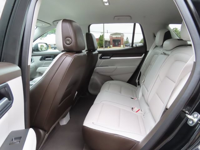 New 2026 GMC Terrain Denali w/ LPO, Black Badging Package AWD/4WD image 21