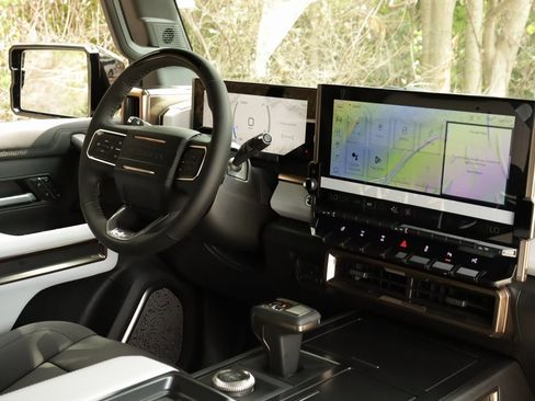 New 2025 GMC Hummer EV 3X w/ Extreme Off-Road Package image 42