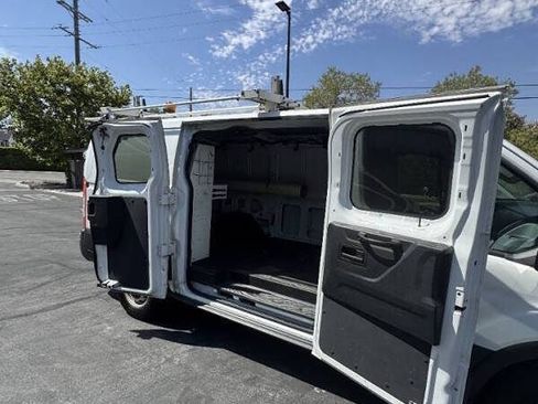 Used 2016 Ford Transit 150 130 Low Roof RWD image 8