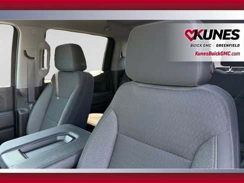 Used 2022 Chevrolet Silverado 1500 RST AWD/4WD image 17