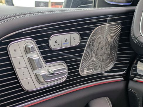 New 2026 Mercedes-Benz Maybach GLS 600 4MATIC image 27