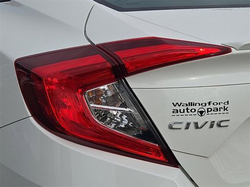 Used 2017 Honda Civic EX-L image 24