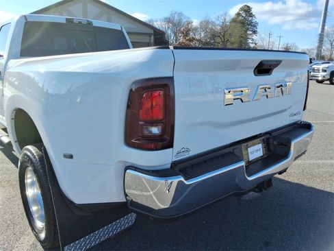 Used 2026 RAM 3500 Tradesman image 16