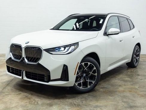 Certified 2025 BMW X3 xDrive30i image 8