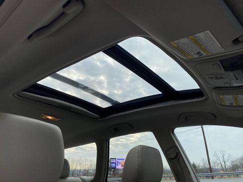 Used 2006 Subaru Outback 3.0R L.L. Bean image 18