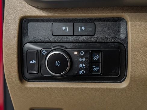 Used 2024 Ford F350 XLT w/ 360-Degree Camera Package AWD/4WD image 27