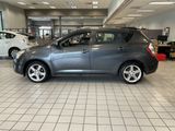 Used 2010 Pontiac Vibe w/ Sun And Sound Package image 4