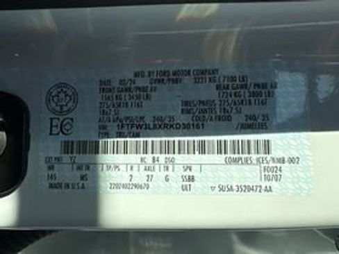 Used 2024 Ford F150 XLT AWD/4WD image 13