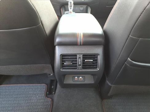 Used 2024 Nissan Altima 2.5 SR AWD/4WD image 31