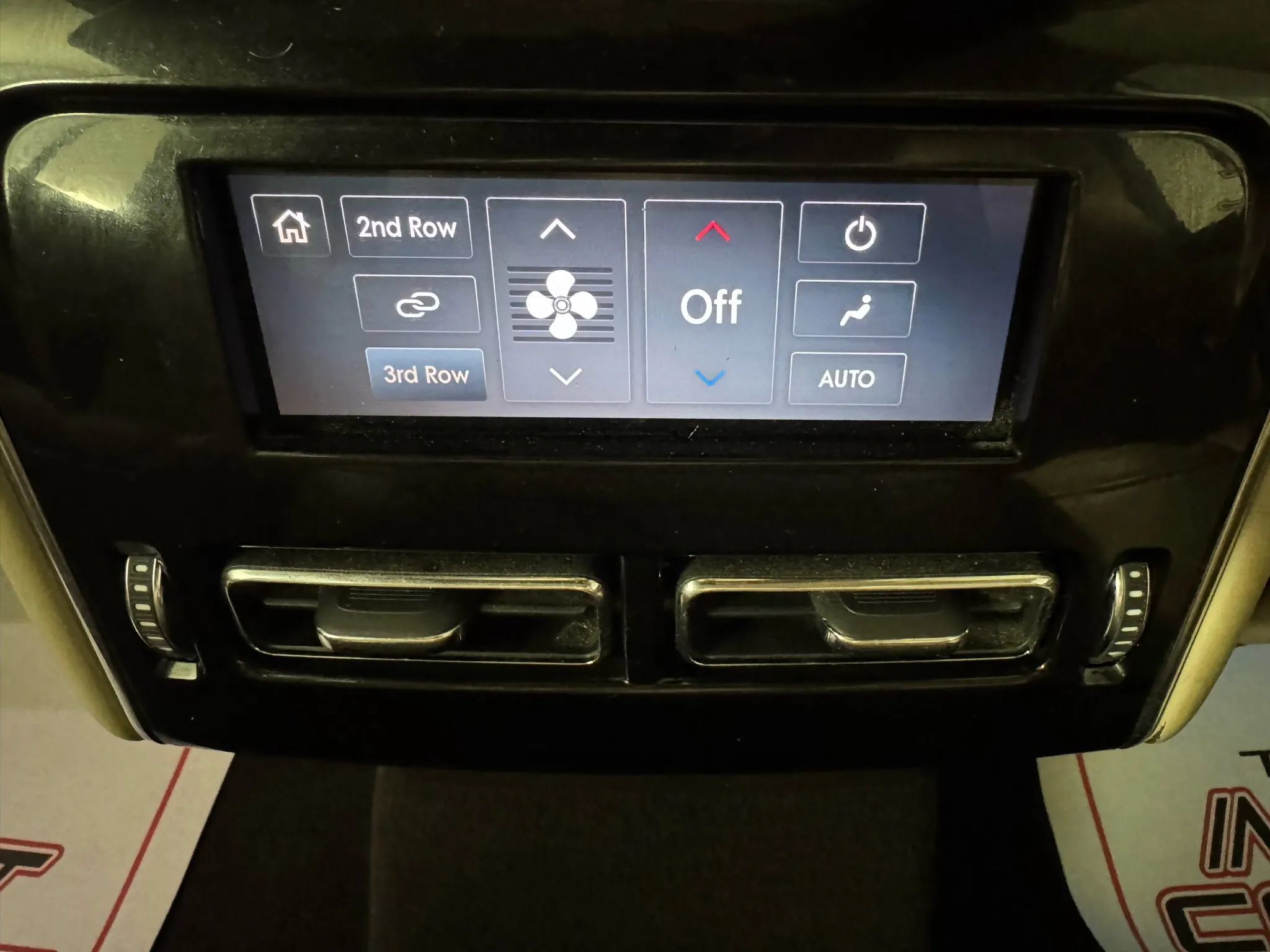 Used 2022 Lincoln Aviator Reserve w/ Elements Package Plus AWD/4WD image 39