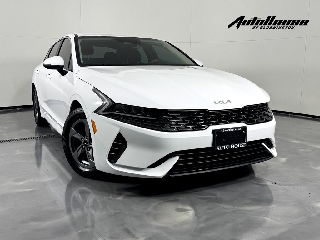 Used 2023 Kia K5 LXS FWD image 1