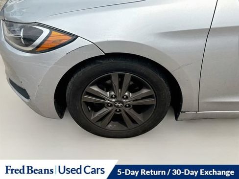 Used 2018 Hyundai Elantra SEL FWD image 28