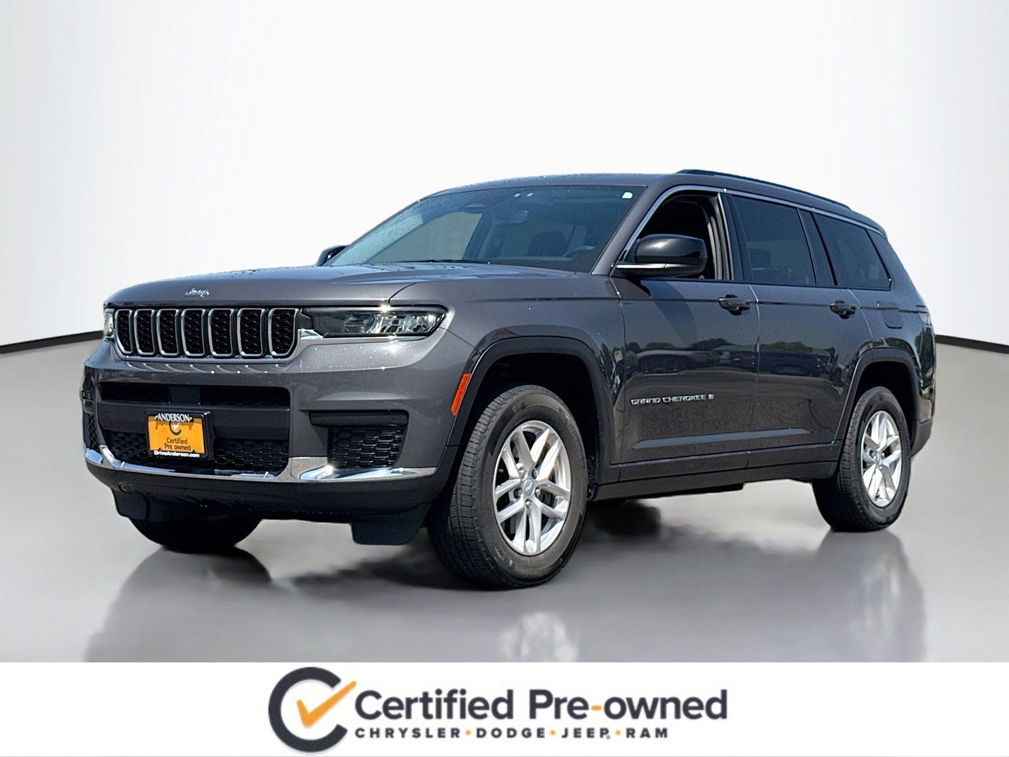Used 2023 Jeep Grand Cherokee L Laredo w/ Luxury Tech Group I AWD/4WD image 13