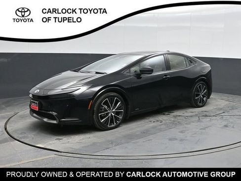 Used 2025 Toyota Prius Limited image 1