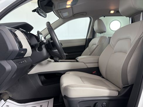 Certified 2023 Nissan Pathfinder SL AWD/4WD image 6