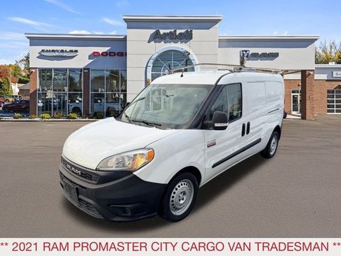Used 2021 RAM ProMaster City Tradesman image 4