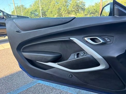 Used 2022 Chevrolet Camaro LT RWD image 10