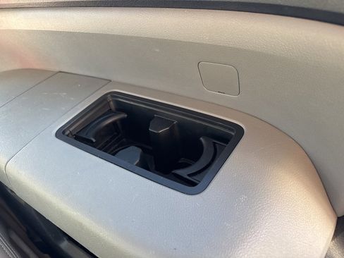 Used 2017 Toyota Sequoia SR5 image 44