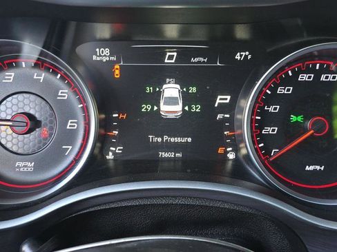 Used 2017 Dodge Charger R/T Scat Pack image 11