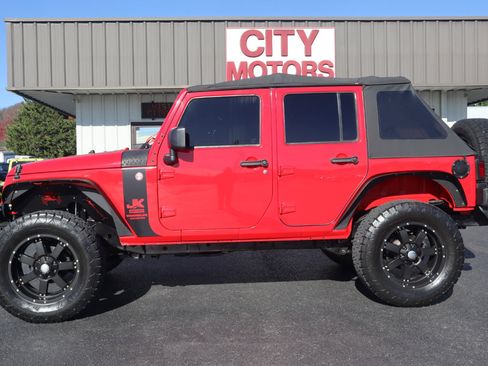Used 2016 Jeep Wrangler Unlimited Sport w/ Quick Order Package 24S image 10