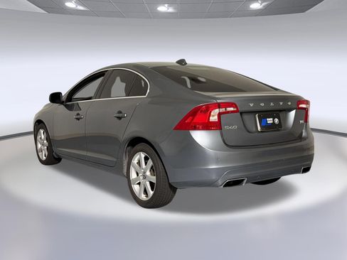 Used 2016 Volvo S60 T5 Premier w/ Convenience Package FWD image 3