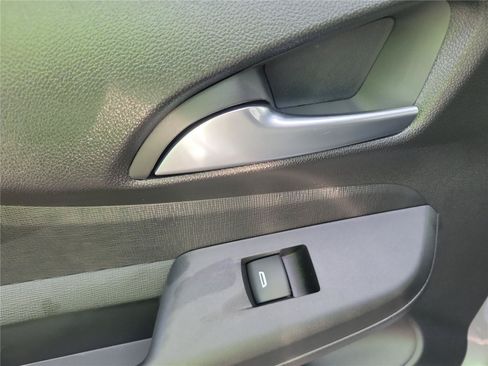 New 2026 Buick Envista Sport Touring w/ Convenience I Package FWD image 17