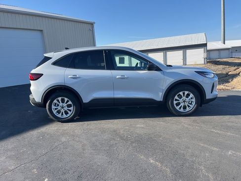 New 2026 Ford Escape Active image 2