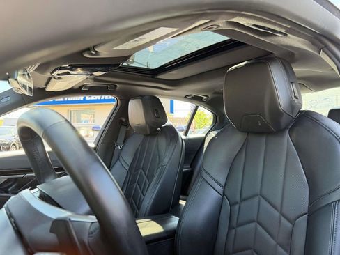 Used 2026 BMW 530i xDrive AWD/4WD image 19