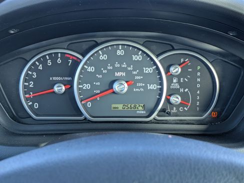 Used 2009 Mitsubishi Galant ES image 10