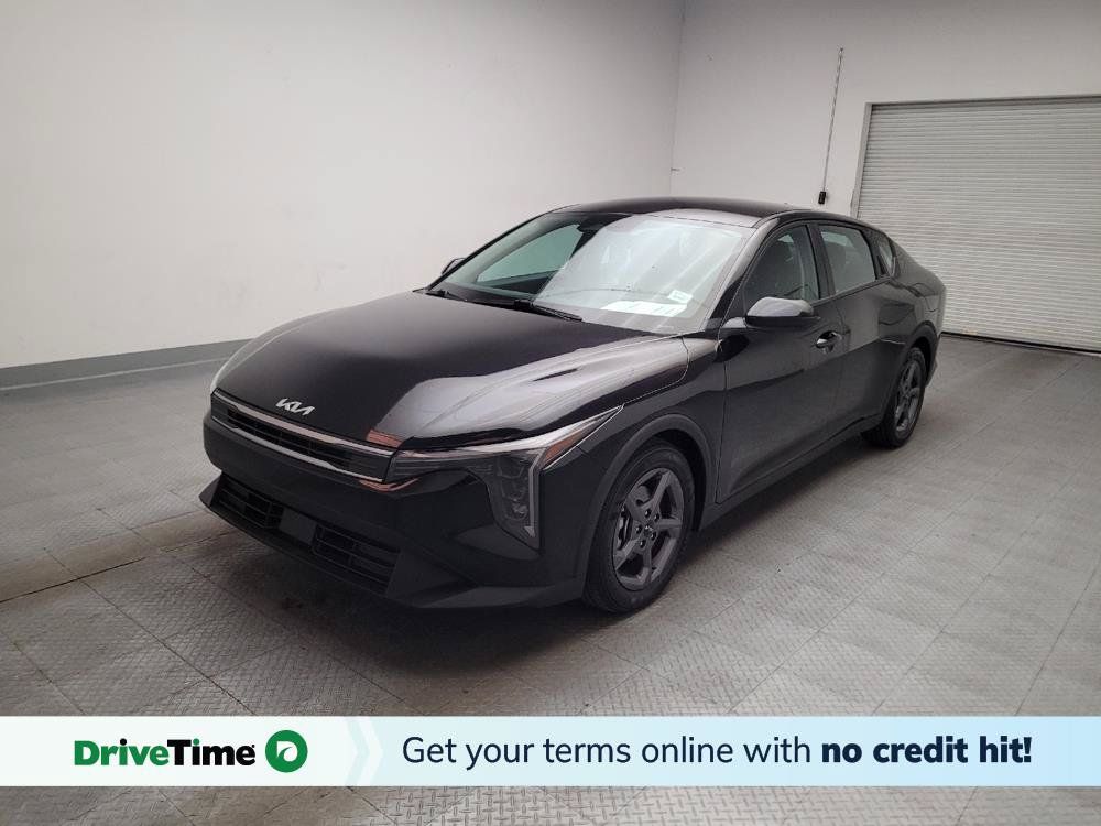 Used 2025 Kia K4 FWD image 1