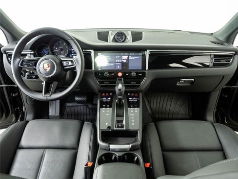 New 2026 Porsche Macan Turbo AWD/4WD image 19