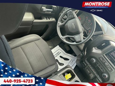 Used 2025 Chevrolet Silverado 2500 Custom w/ Custom Value Package AWD/4WD image 24