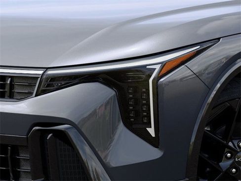 Certified 2025 Kia K4 GT-Line Turbo image 10
