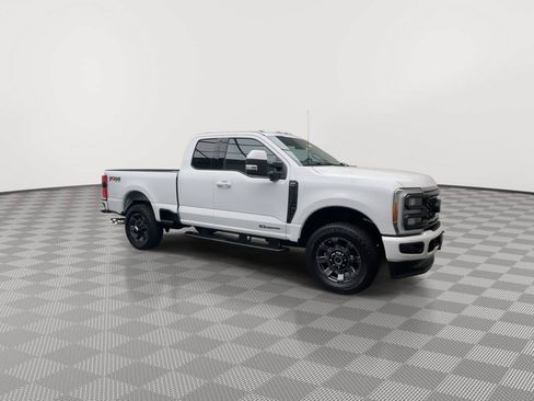 Used 2023 Ford F350 Lariat w/ Sport Appearance Package AWD/4WD image 43