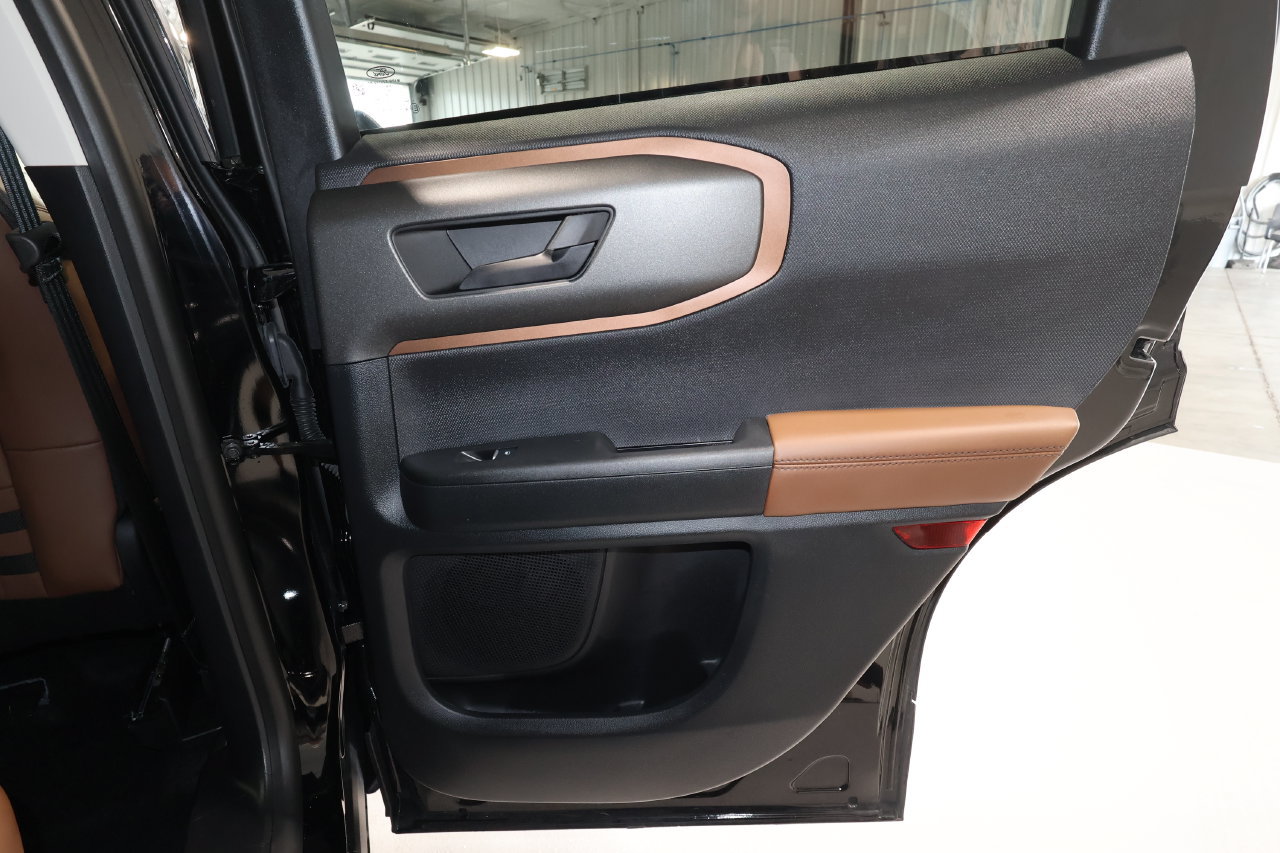 Used 2026 Ford Bronco Sport Outer Banks AWD/4WD image 18
