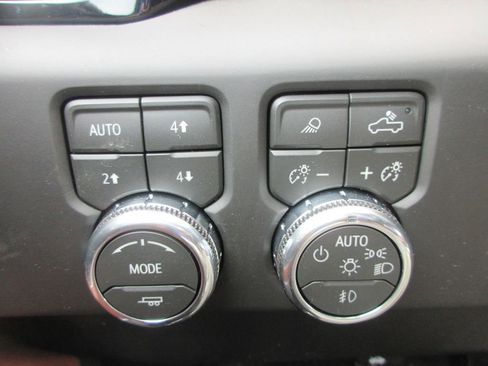 New 2026 GMC Sierra 2500 Denali Ultimate AWD/4WD image 18