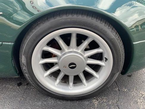 Used 1997 Aston Martin DB7 Volante image 23