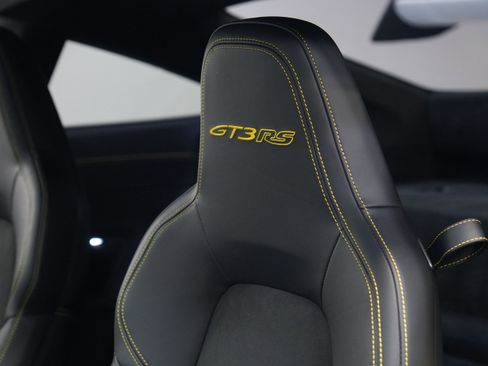 Used 2024 Porsche 911 GT3 RS image 33