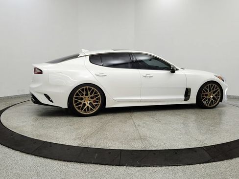 Used 2021 Kia Stinger GT1 RWD image 5