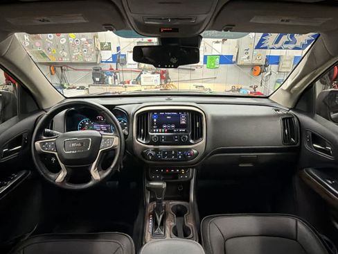 Certified 2021 GMC Canyon Denali image 24