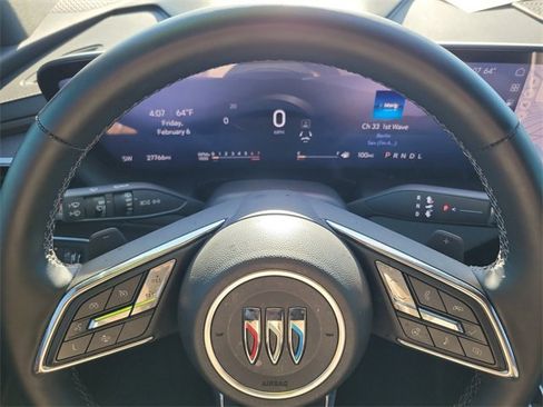 Used 2025 Buick Enclave Sport Touring image 20