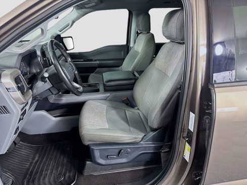 Used 2021 Ford F150 XLT w/ Equipment Group 302A High RWD image 22