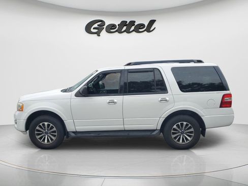 Used 2017 Ford Expedition XLT RWD image 8