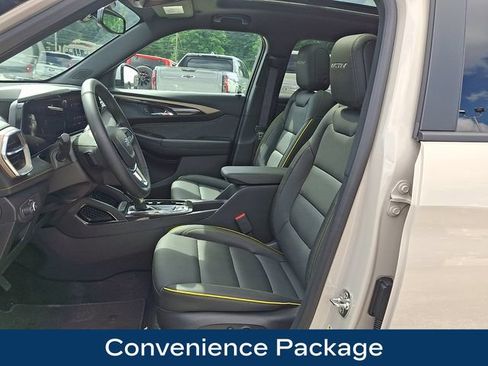 Used 2026 Chevrolet TrailBlazer ACTIV w/ Convenience Package AWD/4WD image 2